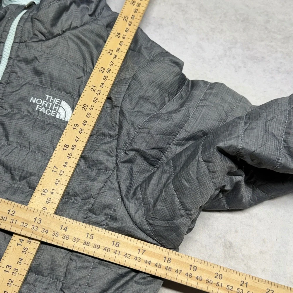 The North Face Reversible Mossbud Swirl Girls XL 18 Grey Mint Puffer Jacket